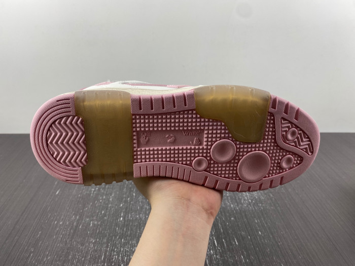 OFW SNEAKER