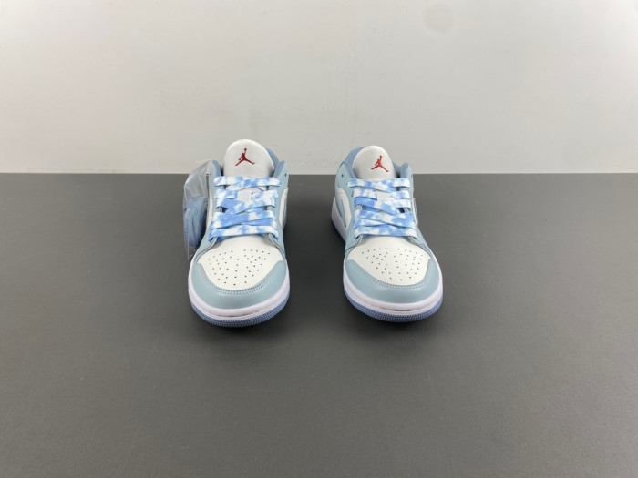 AIR JORDAN 1 LOW