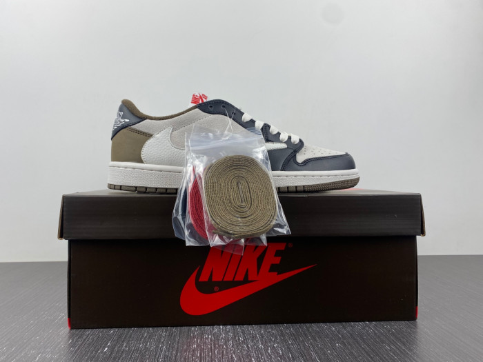 Travis Scott x Air Jordan 1 Low
