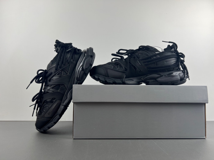 TRACK SNEAKER TS182