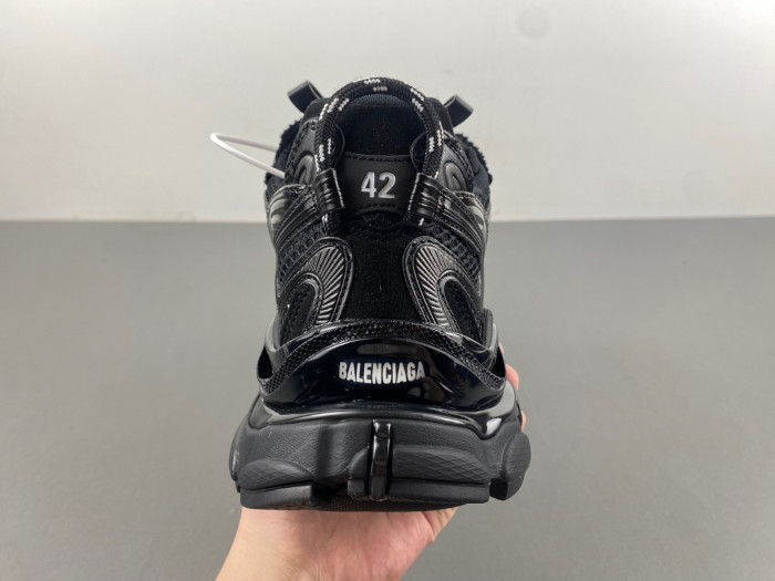 RUNNER SNEAKER RS108