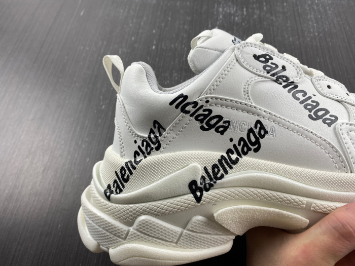 TRIPLES TRAINER SNEAKERS 2000076