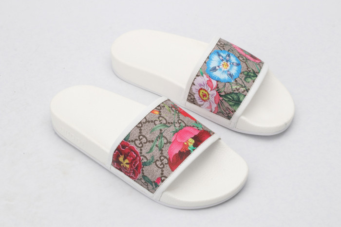 Gucc* Sandal29