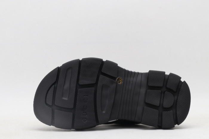 Gucc* Sandal36