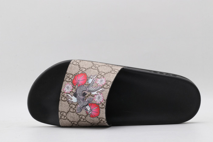 Gucc* Sandal31