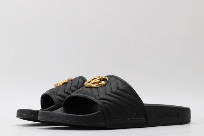 Gucc* Sandal17