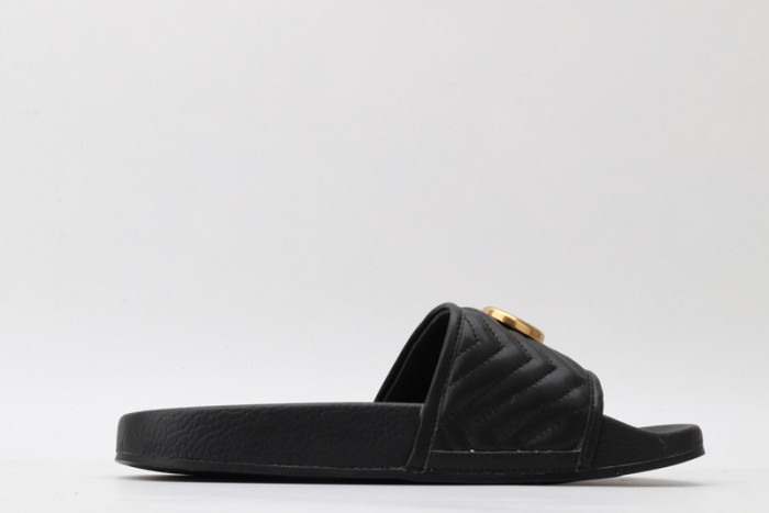 Gucc* Sandal17