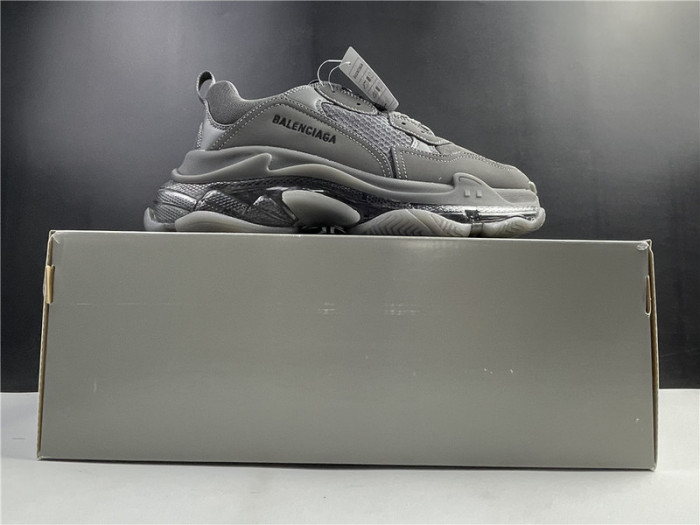TRIPLES TRAINER SNEAKERS 2000028