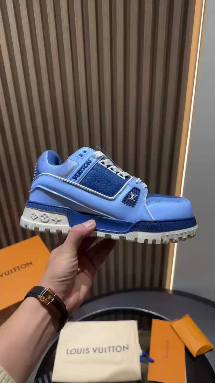 TRAINER MAXI TM081