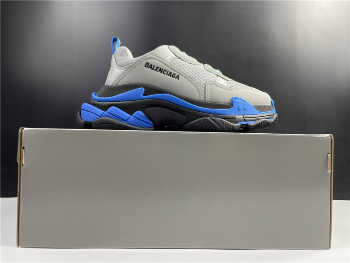 TRIPLES TRAINER SNEAKERS 2000033