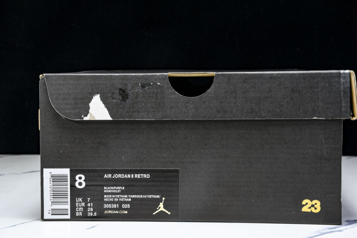 Air Jordan 8 Retro 