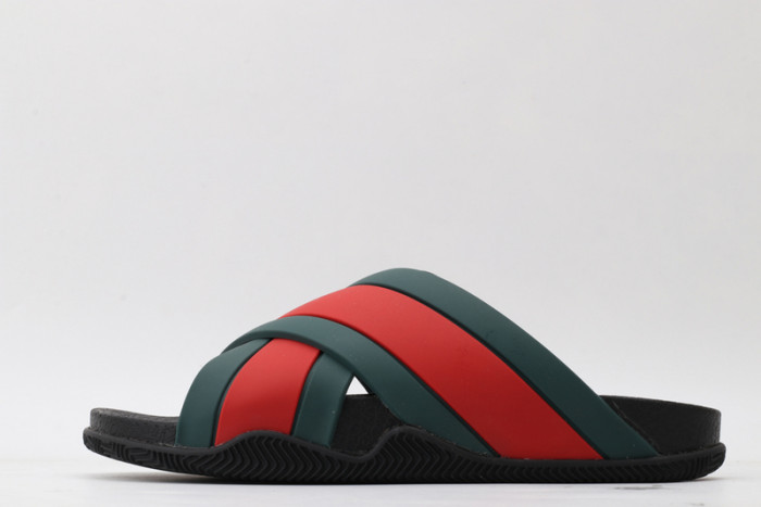 Gucc* Sandal21