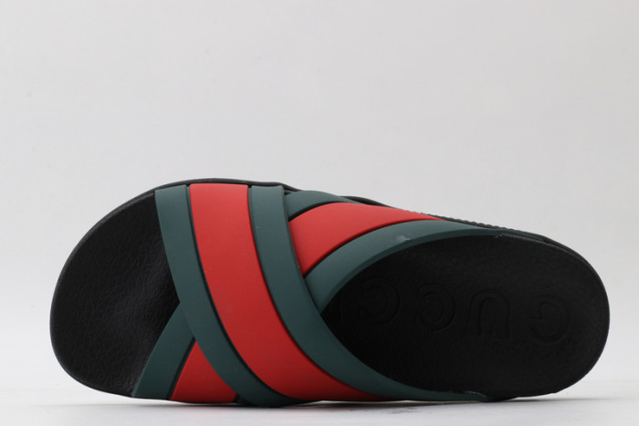 Gucc* Sandal21