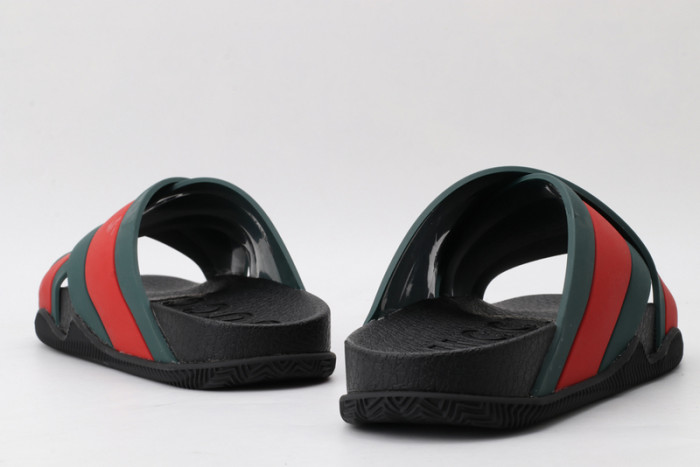 Gucc* Sandal21