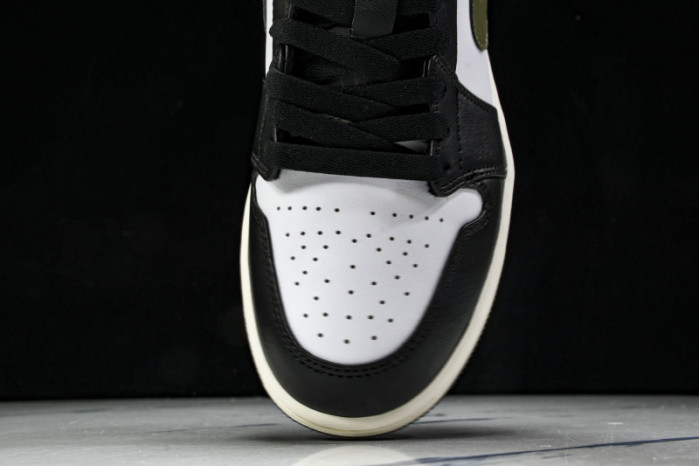 Air Jordan 1 Low 
