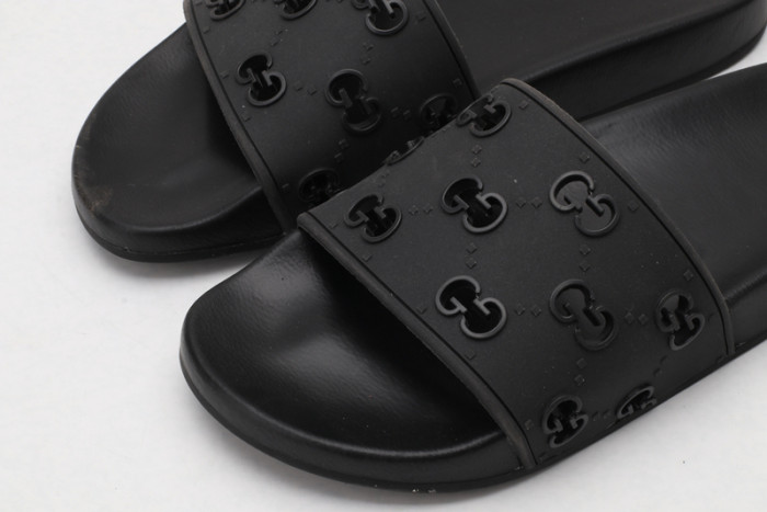 Gucc* Sandal24