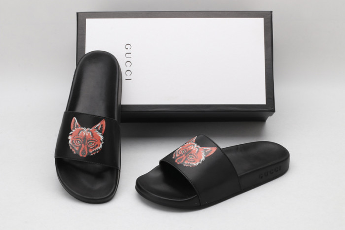 Gucc* Sandal54
