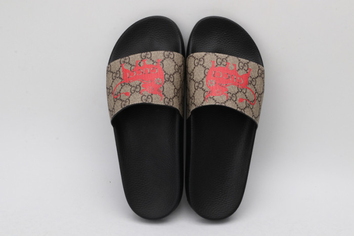 Gucc* Sandal26
