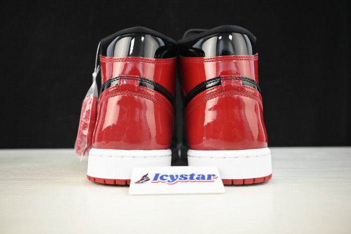 AIR JORDAN 1 HIGH OG