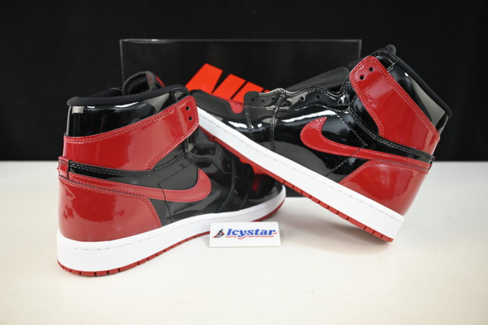 AIR JORDAN 1 HIGH OG