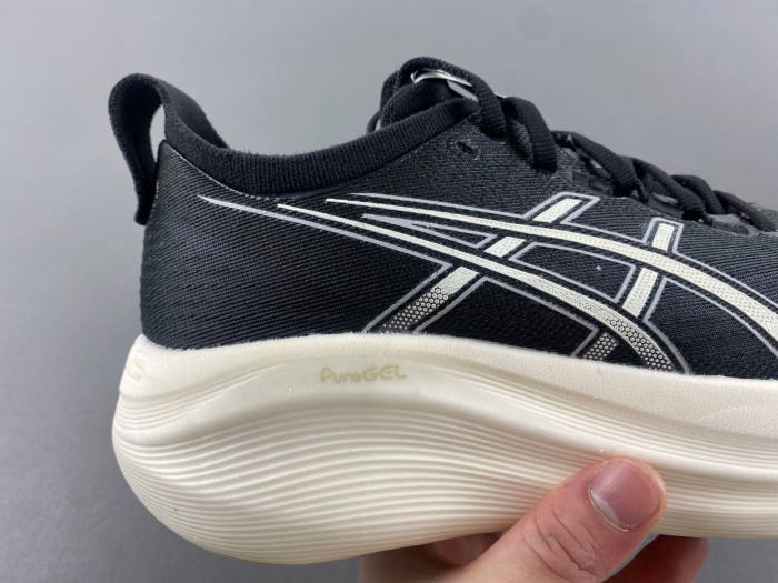 ASICS Gel Nimbus 27 Wide 
