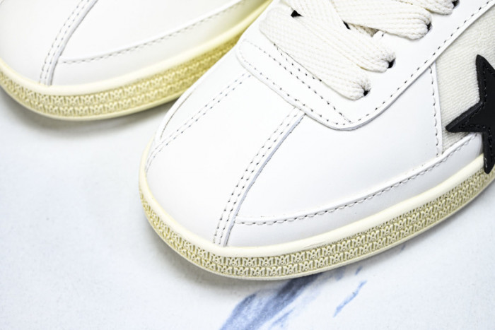 AMIRI SNEAKER