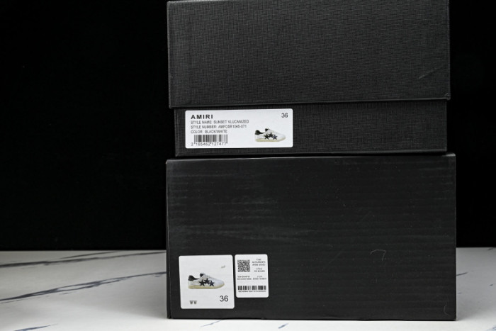 AMIRI SNEAKER