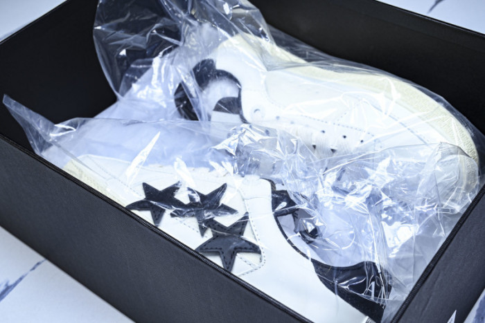 AMIRI SNEAKER