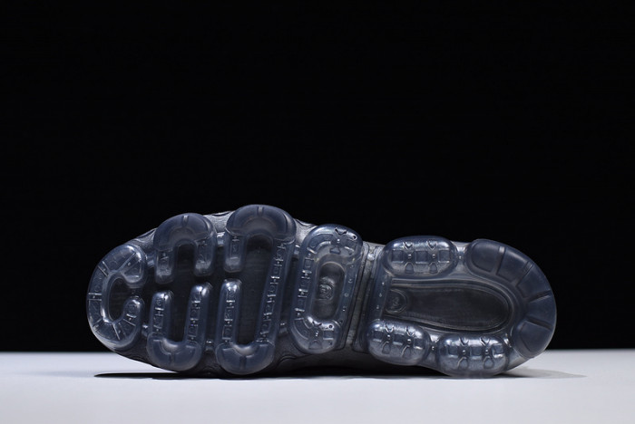 Nike Air VaporMax 2019 “Triple Black” AR6631-004