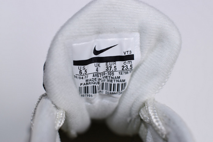 Nike Air Max 98 Igloo AH6799-105