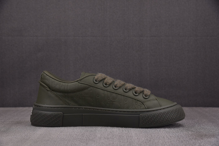 D10r b33 sneakers b330028