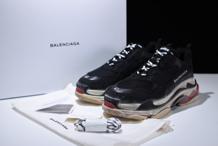 TRIPLES TRAINER SNEAKERS 2000004