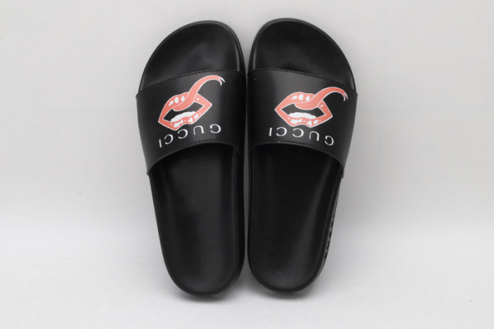 Gucc* Sandal49