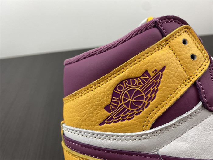 AIR JORDAN 1 BROTHERHOOD 555088-706