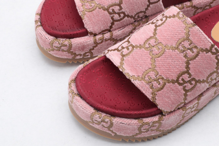 Gucc* Sandal83