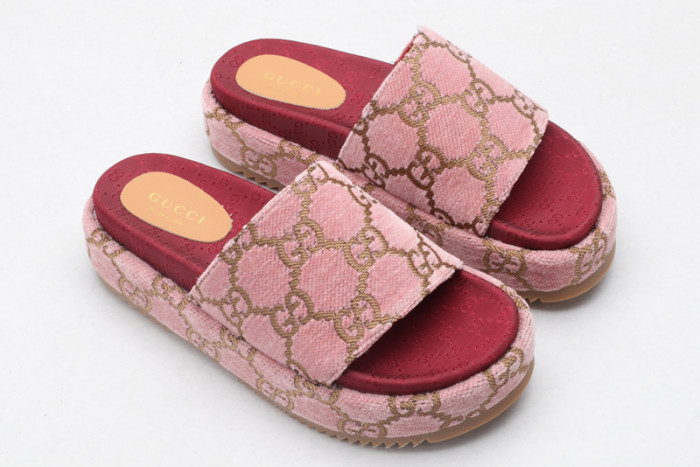 Gucc* Sandal83