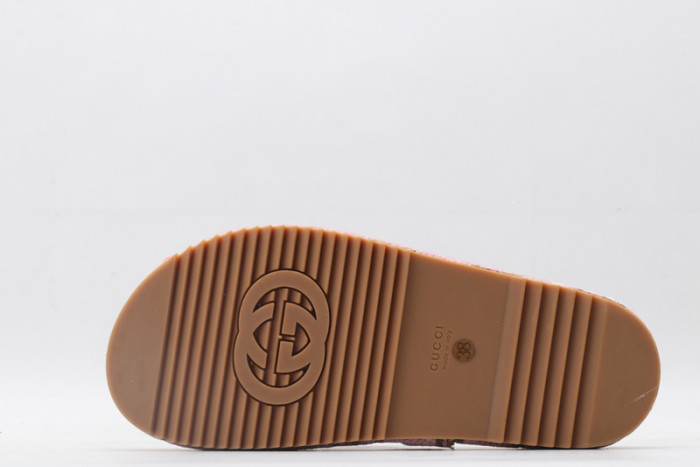 Gucc* Sandal83