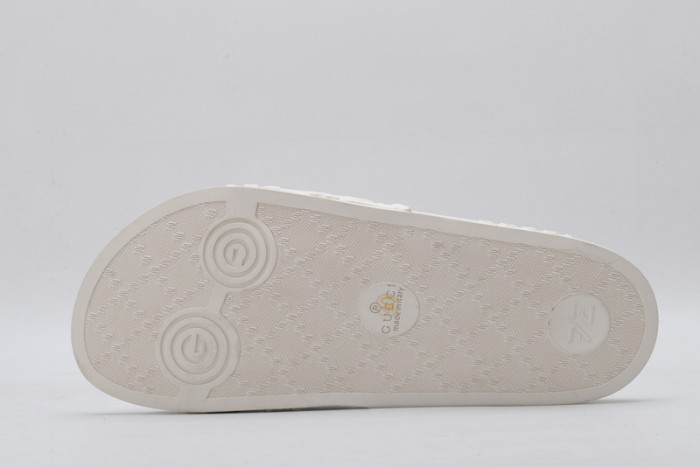 Gucc* Sandal11