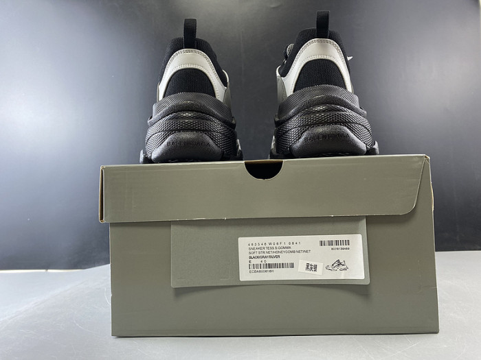 TRIPLES TRAINER SNEAKERS 2000018