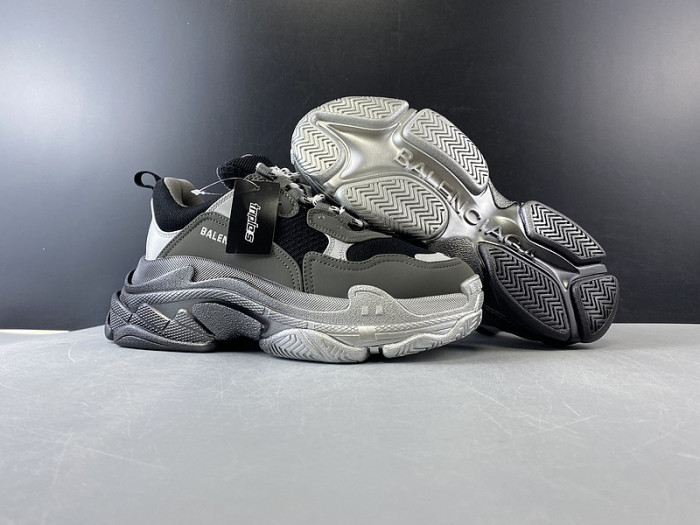 TRIPLES TRAINER SNEAKERS 2000018