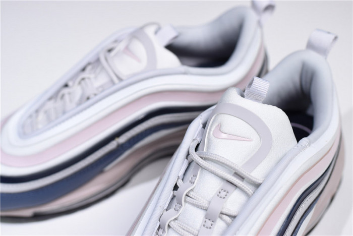 NIKE Women