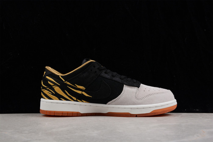 Nike Dunk High Retro PRM Year of the Tiger DQ5351-001