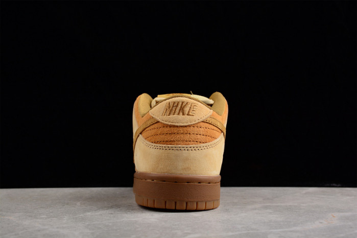 Nike SB Dunk Low 883232-700