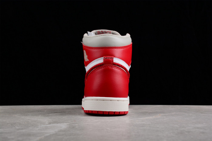Air Jordan 1 High OG WMNS “Newstalgia” DJ4891-061