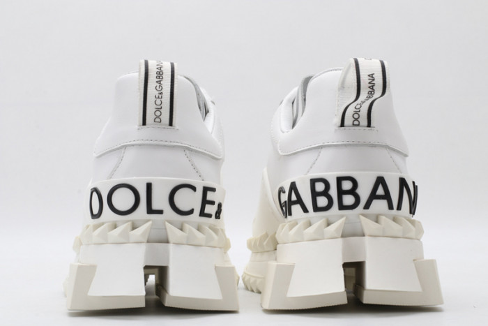 DG SNEAKER DG-10002