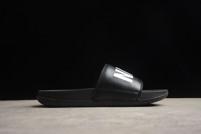 NIKE SANDALS N-010