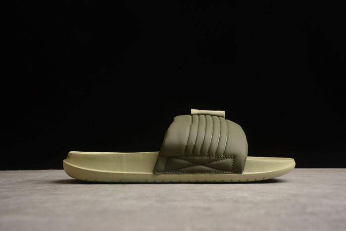 NIKE SANDALS N-015