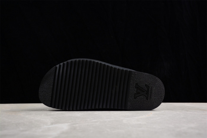 L&V SANDAL37