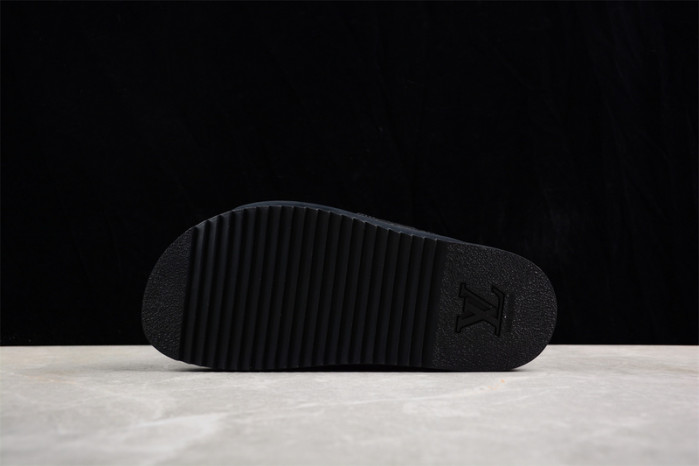 L&V SANDAL38