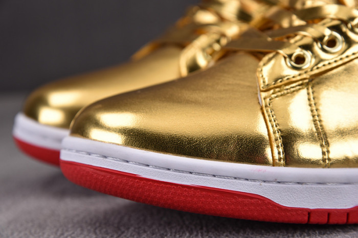 Air Jordan 1 x TRUMP
